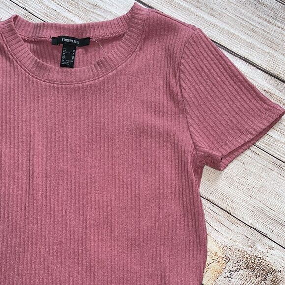 Forever 21 Top - Picture 3 of 3